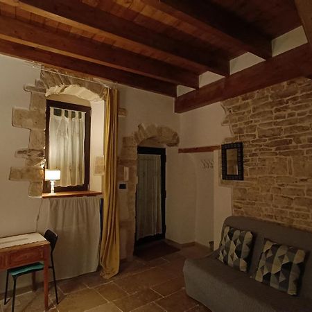 ビトント Casa Torre Dell'Angeloヴィラ エクステリア 写真