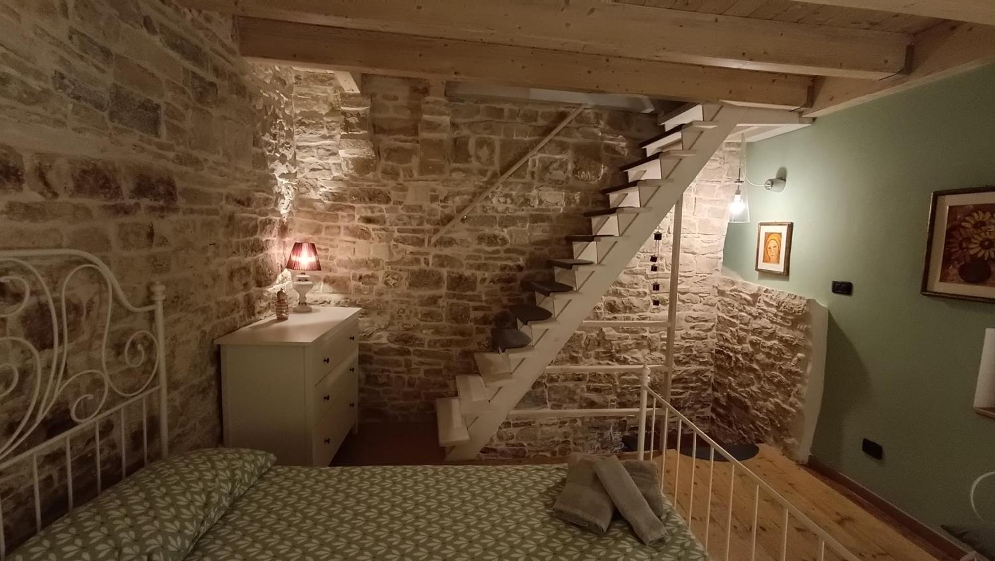 ビトント Casa Torre Dell'Angeloヴィラ エクステリア 写真